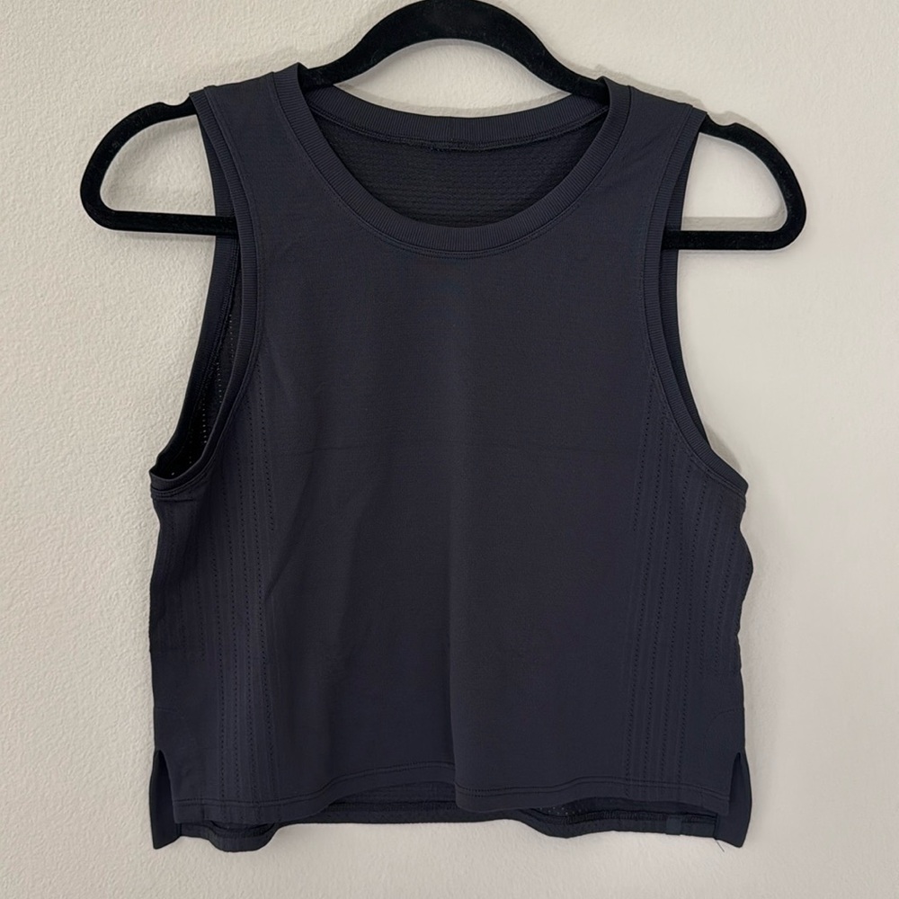 Lululemon Train to Be Tank Top Black Size 6